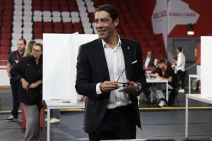 Rui Costa bate Noronha, mas não chega e vai à segunda volta nas eleições